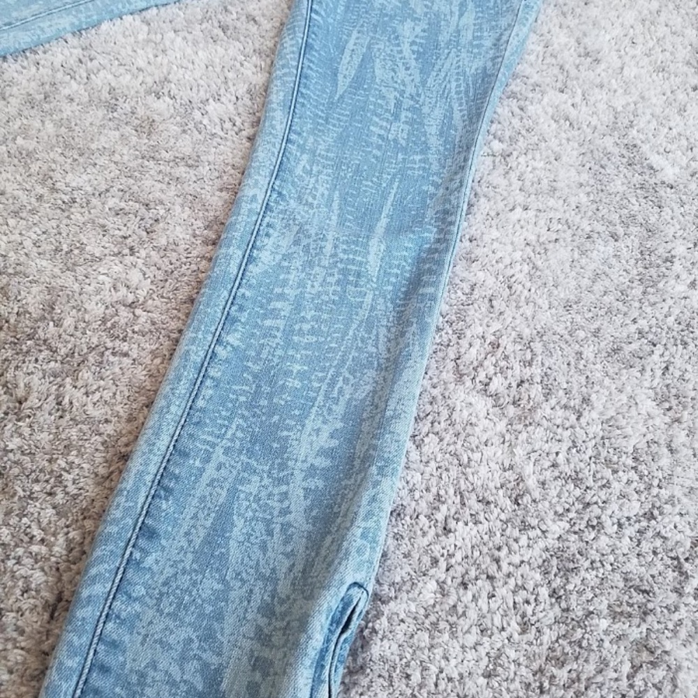 Free People feather jeans! - Picture 3 of 7